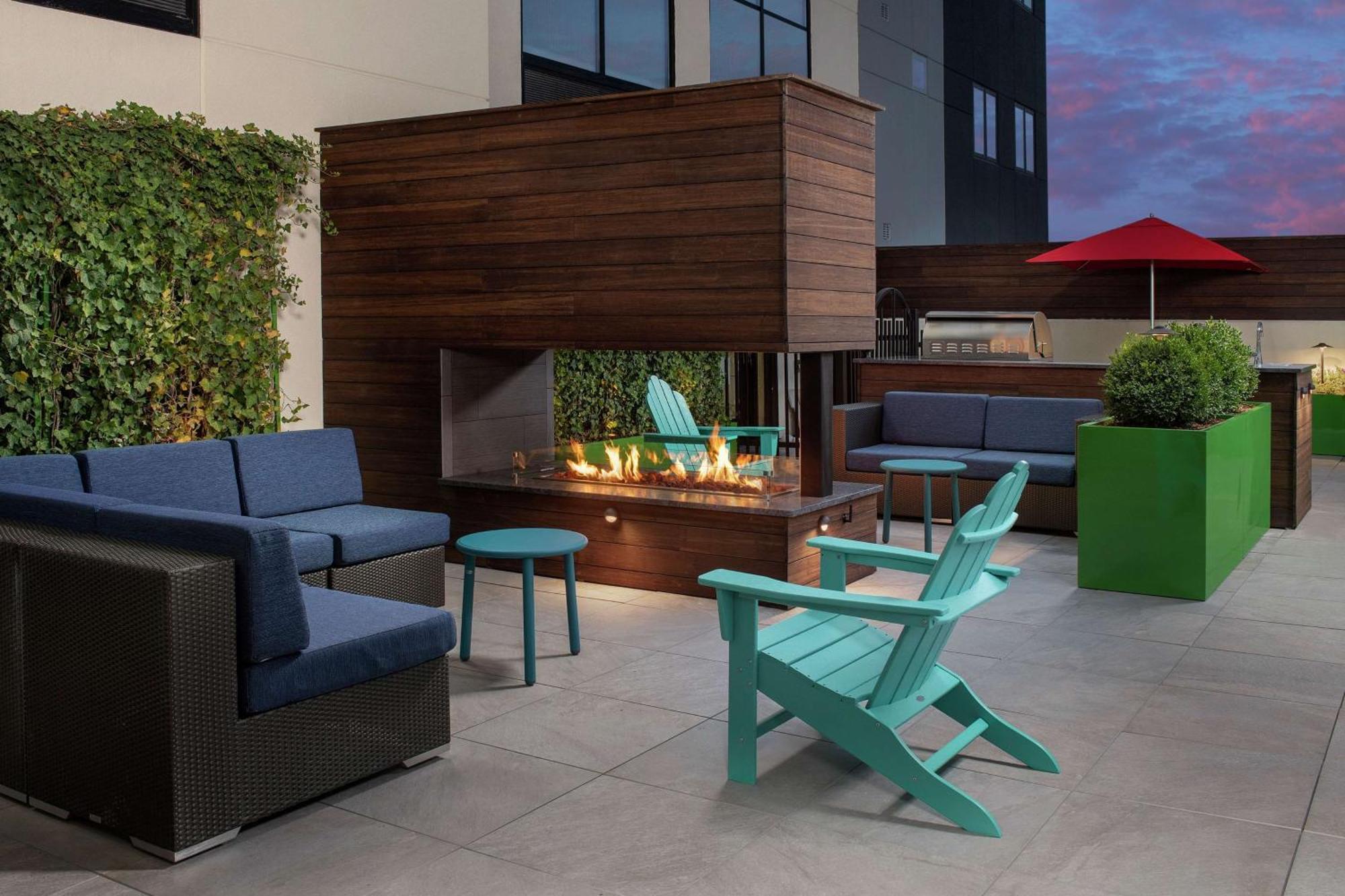 Home2 Suites By Hilton Nashville Downtown Convention Center Екстериор снимка